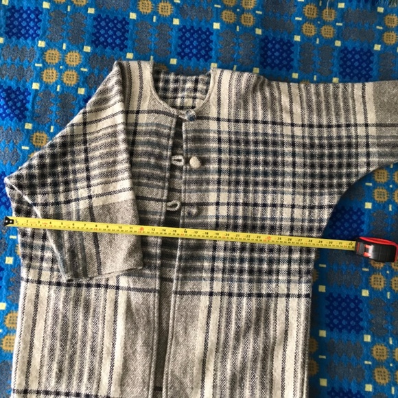 100% wool hand woven and hand made coat - Picture 2 of 3